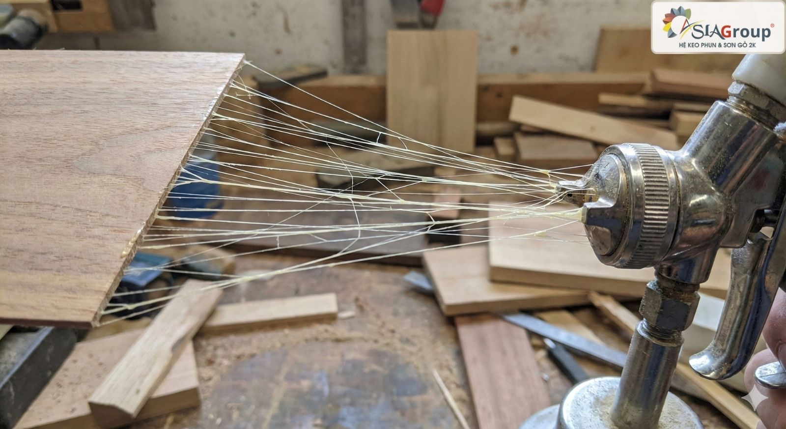 keo phun đa năng, keo dán đa năng, ứng dụng của keo dán