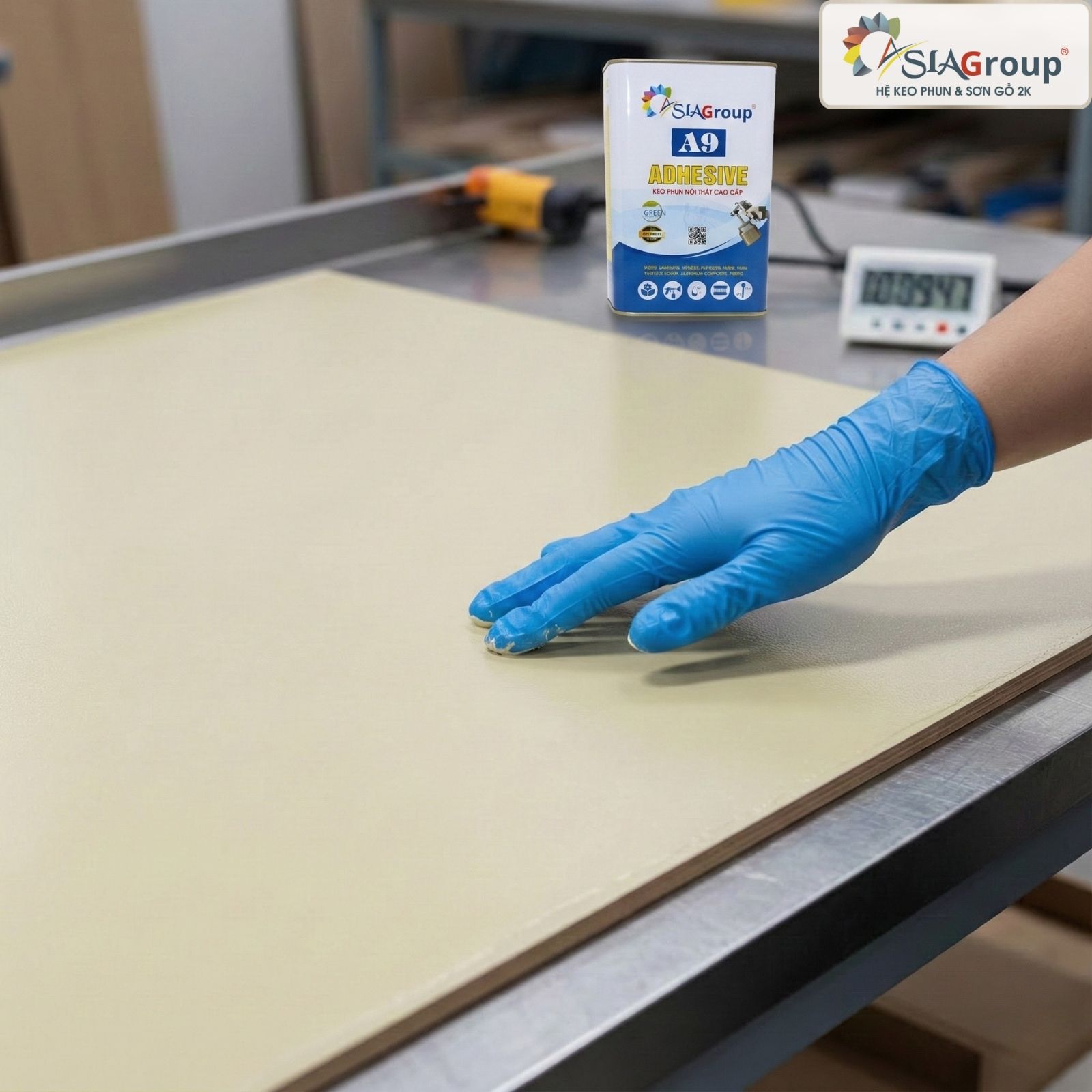 keo phun đa năng, keo dán đa năng, ứng dụng của keo dán